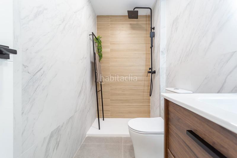 Foto 45d8388a-e700-4b65-9da8-04719092c84c. Pis a carrer de fra juníper serra 17 a Mar i Camp - Platja dels Capellans Salou