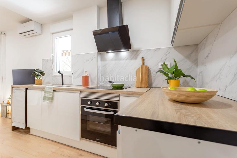 Foto 73fb9895-b7c8-42e2-9061-a8cf2ddcb85d. Pis a carrer de fra juníper serra 17 a Mar i Camp - Platja dels Capellans Salou