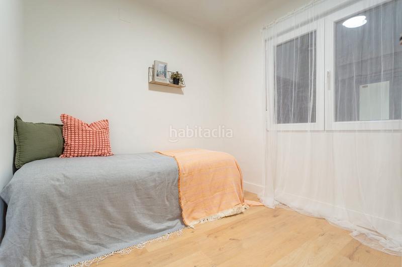 Foto cff0fc02-2a03-4349-90c1-4c2dcdf64ae4. Pis a carrer de fra juníper serra 17 a Mar i Camp - Platja dels Capellans Salou