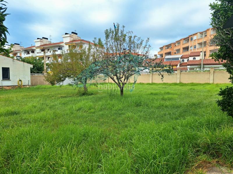 Foto 51c4f43f-cced-41c3-b61b-306b2fe0c311. Terreno residenziale in carrer daurada 7 in Coma-ruga platja Coma-ruga