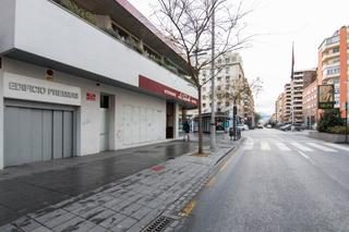 Parking coche  Calle recogidas. Plaza de garaje en recogidas