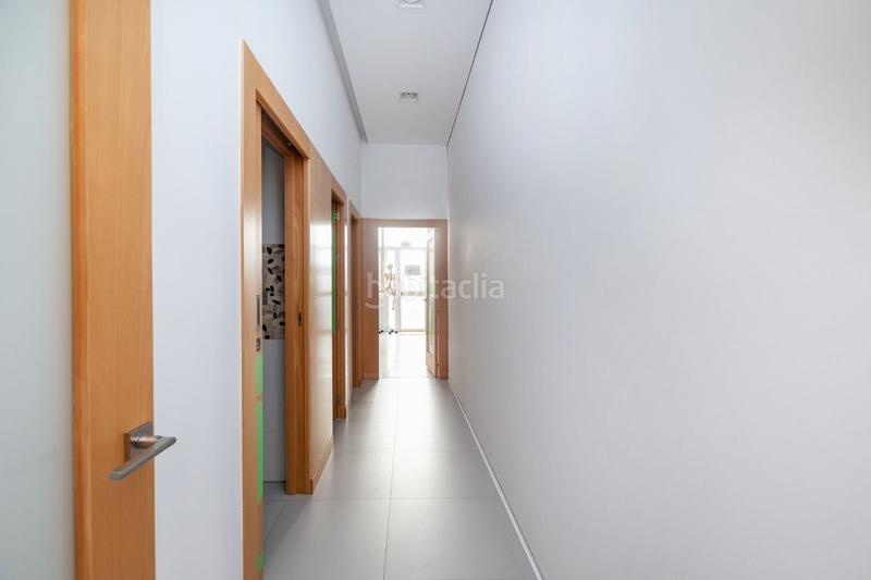 Foto 5b92f479-f3ad-4622-a4e4-93681da8e0e1. Local comercial a Cervantes Granada