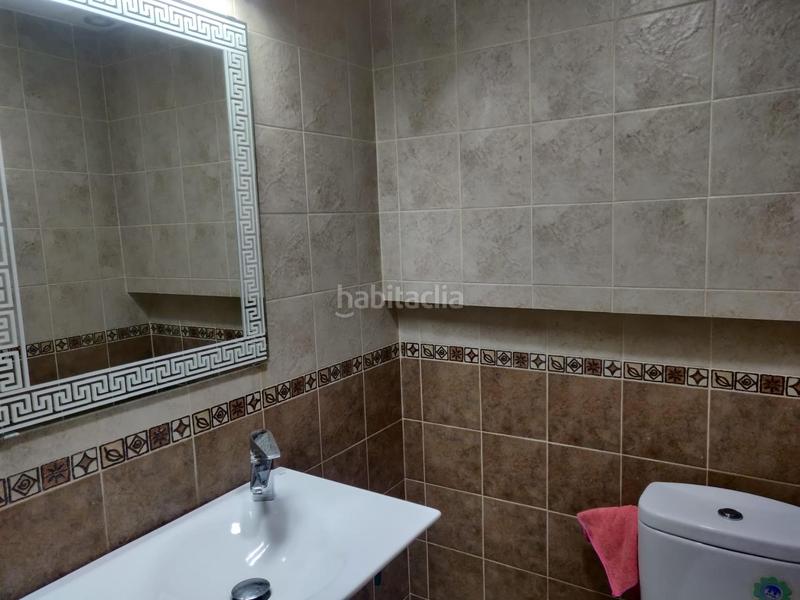 Foto 8cf663c8-2e67-4972-9e42-6a57636688e5. Location local commercial dans calle calle arabial 120 dans Granada