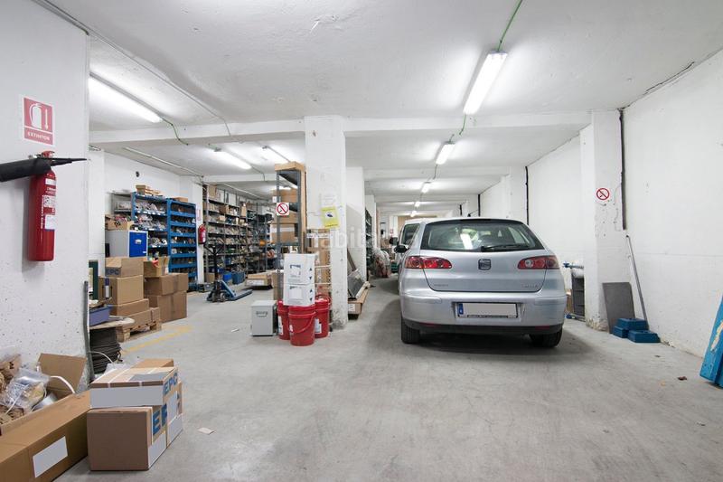 Foto 64dc5c30-2823-4a92-bb70-7fb7ee0f3204. Local commercial dans calle angel barrios 7 dans Camino de Ronda Granada