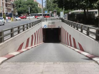 Parking coche  Plaza albert einstein. Se venden chocheras plaza einstein