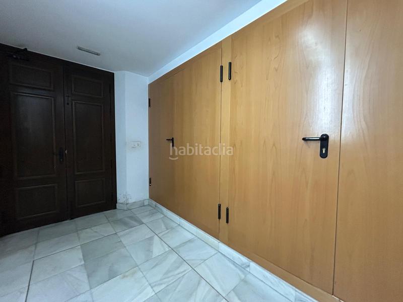 Foto 644f3e3e-eb54-4c0d-ab6c-9b63308e4e99. Lloguer local comercial a Centro - Sagrario Granada