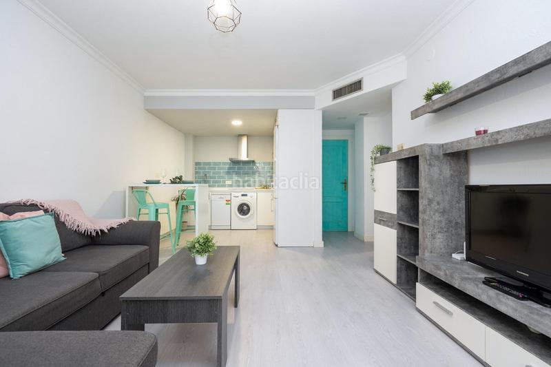 Foto dfd87442-0219-4943-9baa-9850932cf93e. Piso en calle rejas de la virgen 20 apartamento 1 dormitorio en pleno centro en Granada