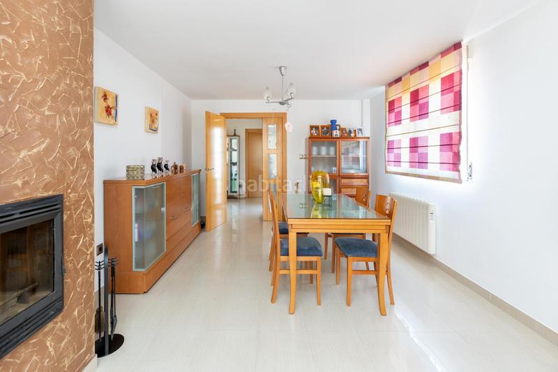Foto 0b086273-fadd-4028-81bb-760a3fe9ca5e. Chalet en paseo tilos 3 estupenda vivienda en urb. los chopos de las gabias en Gabias (Las)