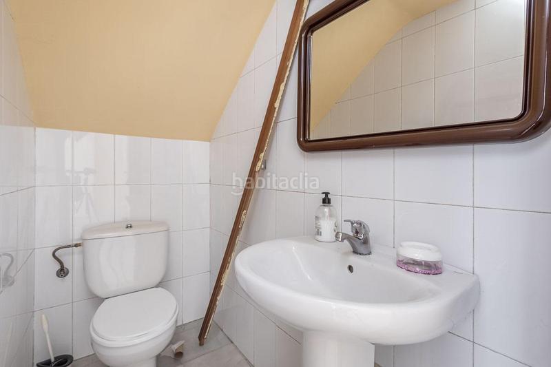 Foto f733e418-3f85-4c07-8ec6-b44dbea2b2ba. Local comercial a calle arabial 110 a Camino de Ronda Granada