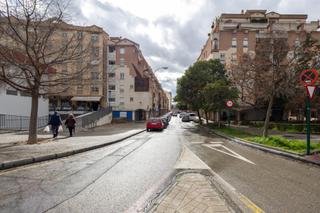 Aparcament cotxe en Calle morena 1. Comoda plaza de garaje en villarejo, junto camino de ronda. cerc