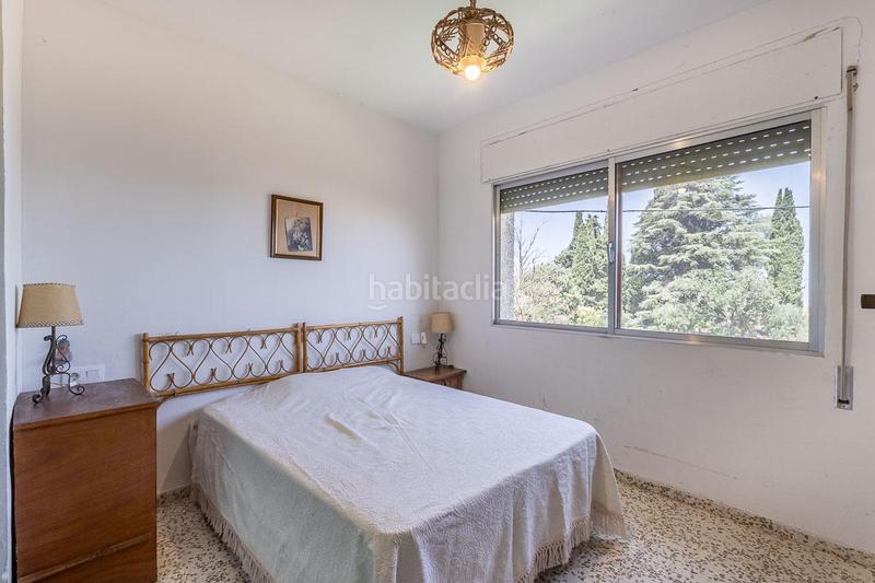 Foto 1713a7f5-221b-4a1e-94c5-fedab8095965. Casa en avenida de emilio muñoz 32 casa señorial con terreno en Dílar