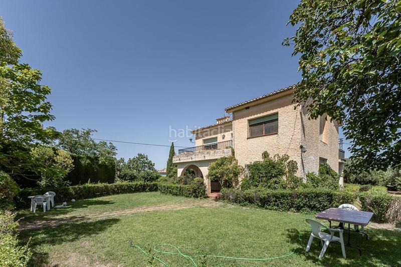 Foto 6d713728-a850-45f5-9ea1-ba350318caf9. Casa en avenida de emilio muñoz 32 casa señorial con terreno en Dílar