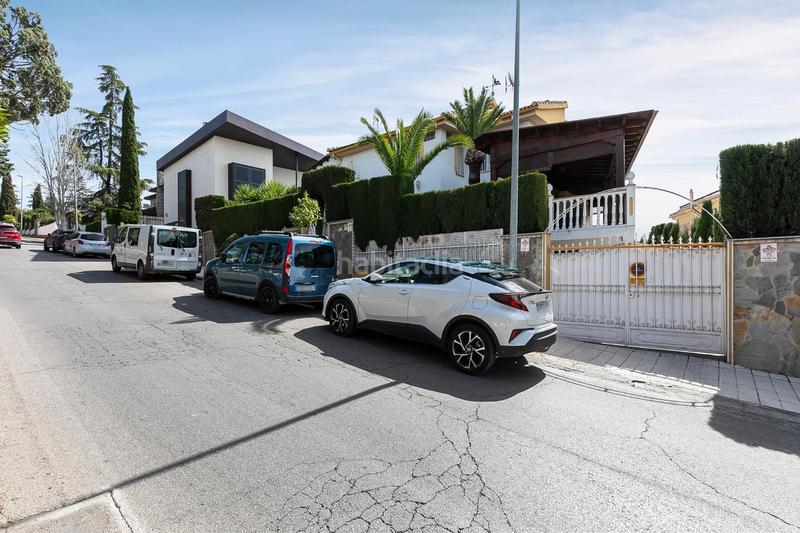 Foto c66dc2ca-7f86-4dd3-9dcd-21e095db37da. Chalet en calle avda monteluz 4 se vende espectacular chalet en monteluz en Peligros