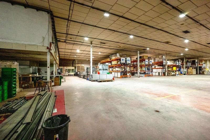 Foto a0932493-a133-4bb5-84fe-2bc7e4ce6b6d. Nau industrial a Albolote