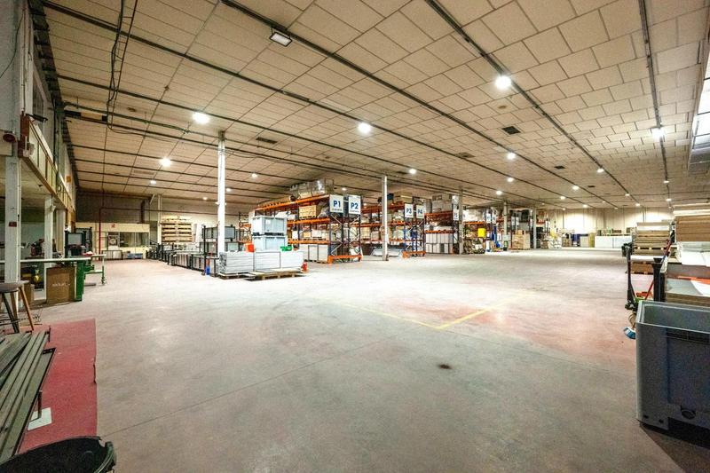 Foto fe29df0d-d4e8-47f2-93fa-762a87696aff. Nau industrial a Albolote