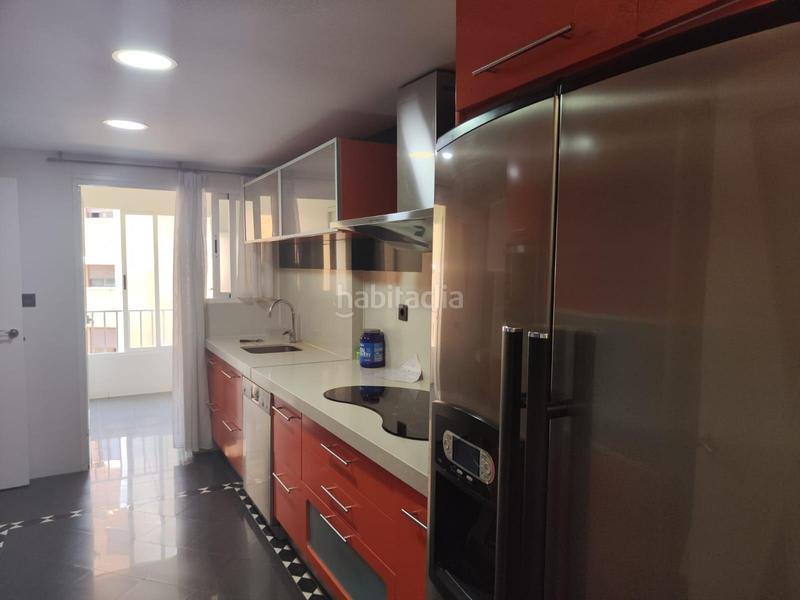 Foto 176bc923-a357-4f79-a3a3-9380412075fa. Affitto appartamento in calle demetrio spinola 15 in Granada