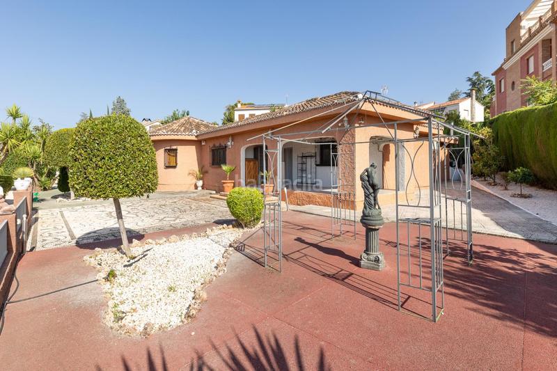 Foto 93e8232f-be6e-482a-b508-7d2daa7f0e45. Chalet en cerezos ii 30 villa de lujo exclusividad, espacio y estilo en un entorno privilegiado en Gójar