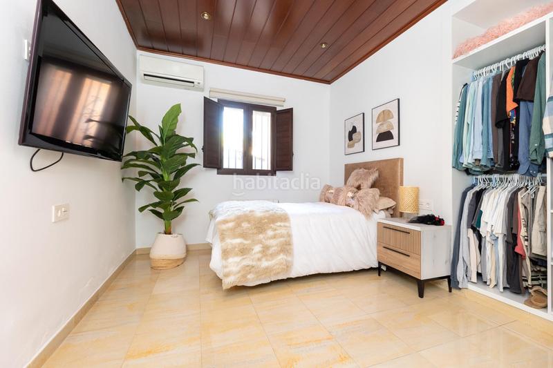 Foto fd3f77a4-3ff0-480b-b436-4f667ae88f37. Chalet en cerezos ii 30 villa de lujo exclusividad, espacio y estilo en un entorno privilegiado en Gójar