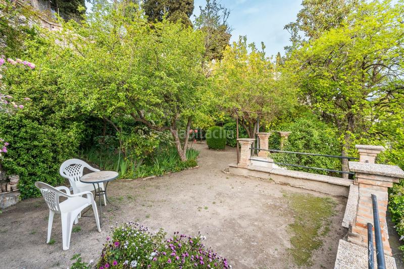 Foto d78c4da4-9dee-44bd-8def-c9ef15df1680. Casa en calle alamillos de san cecilio 1 precioso carmen a la venta en Granada