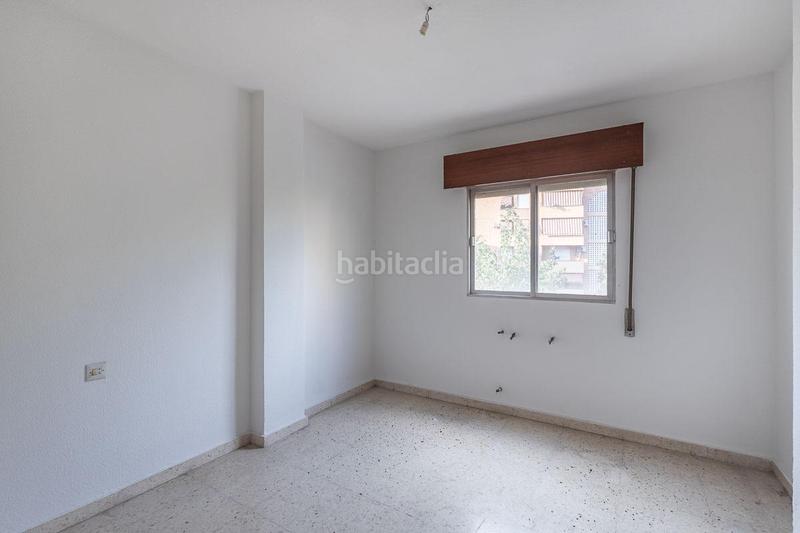 Foto 470371e5-b135-444a-9e05-37b3c3d82ae4. Piso en carretera de málaga 111 gran piso en carretera de málaga en Granada