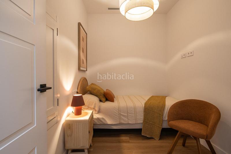 Foto e64923d9-e67e-4b0a-bd5b-c01cb658fa5e. Piso en calle horno del vidrio 14 horno de vidrio, espino 1 b en Granada