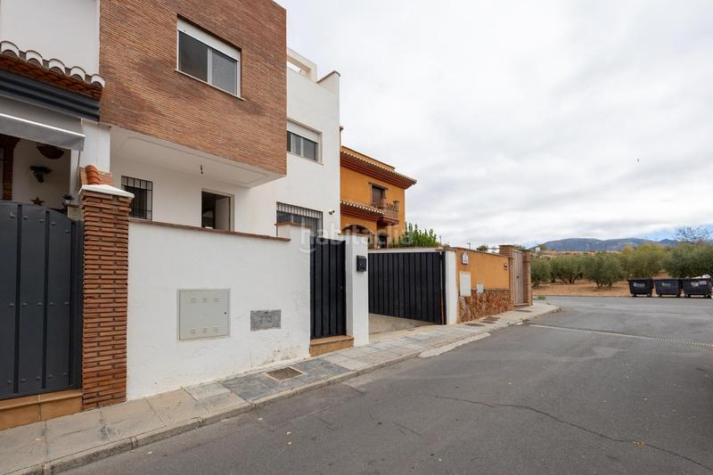 Foto a6f69dd2-f89e-4b9a-976d-d41fb2526657. Casa adosada en camino camino gojar casa adosada en gojar. en Gójar