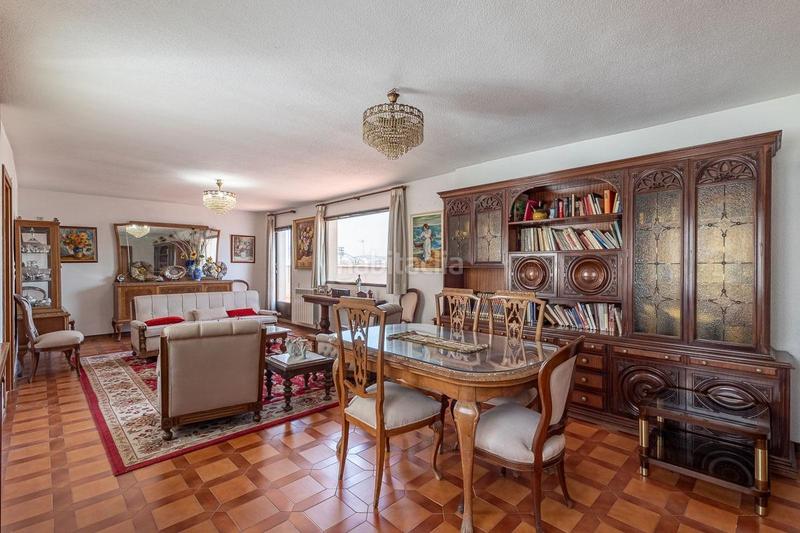 Foto 8d35d07f-6ded-48b3-ade1-58c242196b38. Duplex in calle solarillo de gracia 7 in Camino de Ronda Granada