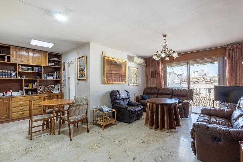 Foto a8584995-5883-49b6-8c71-5f8d424b4c41. Duplex in calle solarillo de gracia 7 in Camino de Ronda Granada