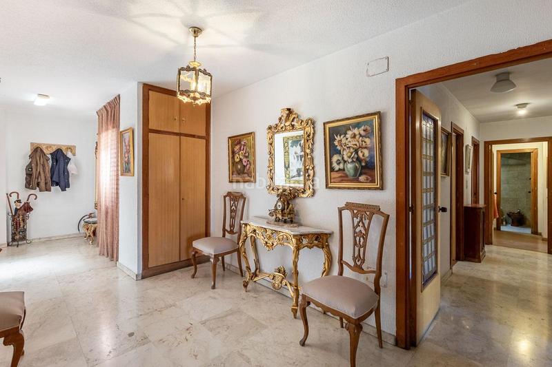 Foto ab767bcc-1a3d-4a94-bfe1-f3719c1c132d. Duplex in calle solarillo de gracia 7 in Camino de Ronda Granada