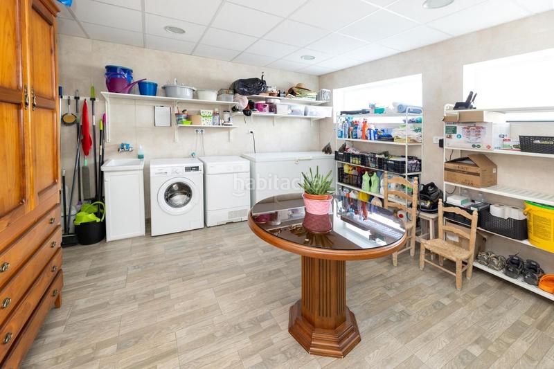 Foto 59c7bdfc-3d60-4942-b5a3-b2b8d6b623ae. Xalet a paseo paseo de la cueva a San Francisco - El Chorrillo Gabias (Las)