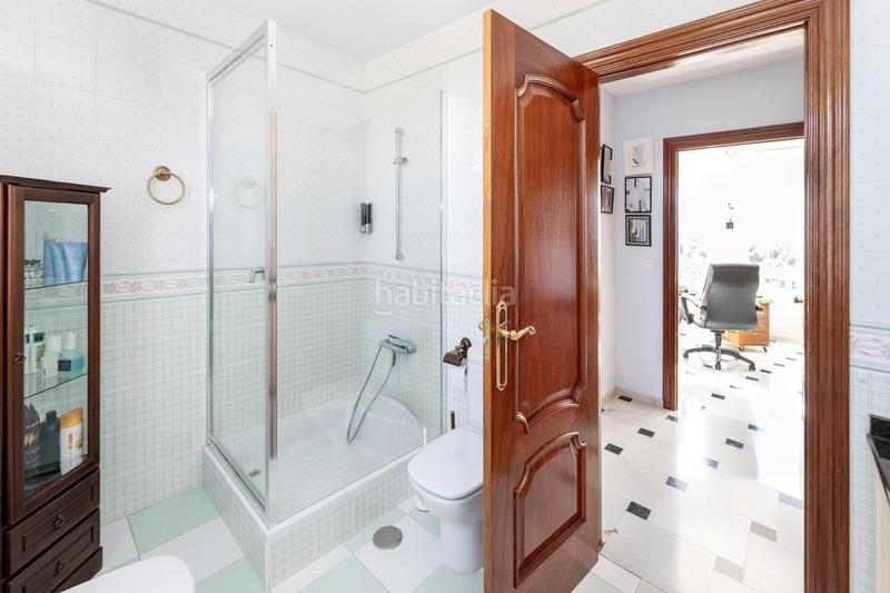 Foto 77bc6847-420f-463d-87a3-eebb4a32b76a. Xalet a paseo paseo de la cueva a San Francisco - El Chorrillo Gabias (Las)