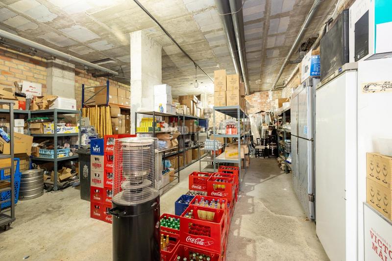 Foto a9b2fefb-2b76-46da-a8d4-7ee127b4cd9c. Local comercial en arabial 54 en Camino de Ronda Granada