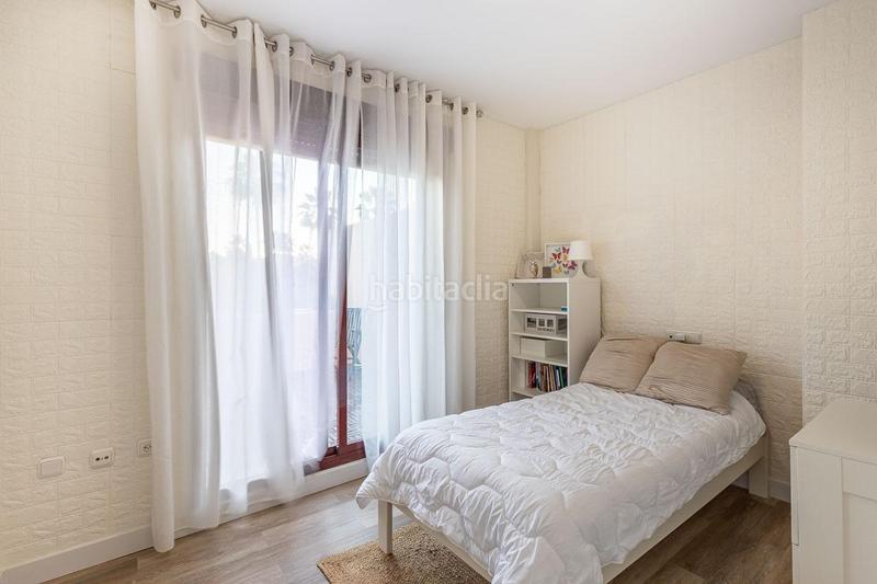 Foto 01df472e-0e91-40a5-a305-f4a6b984d486. Reihenhaus in calle rector juan de dios lopez 52 in Motril