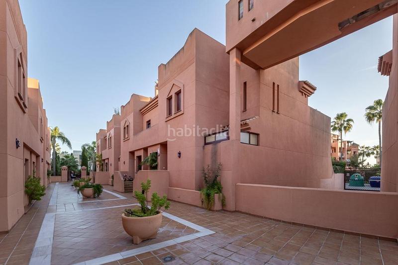 Foto 1a362e9f-3268-4408-a692-e4d57802122f. Reihenhaus in calle rector juan de dios lopez 52 in Motril