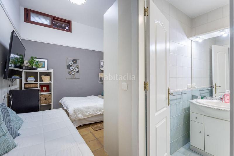 Foto 57bb91d6-b617-4df4-b2da-37a1adea8fbb. Reihenhaus in calle rector juan de dios lopez 52 in Motril