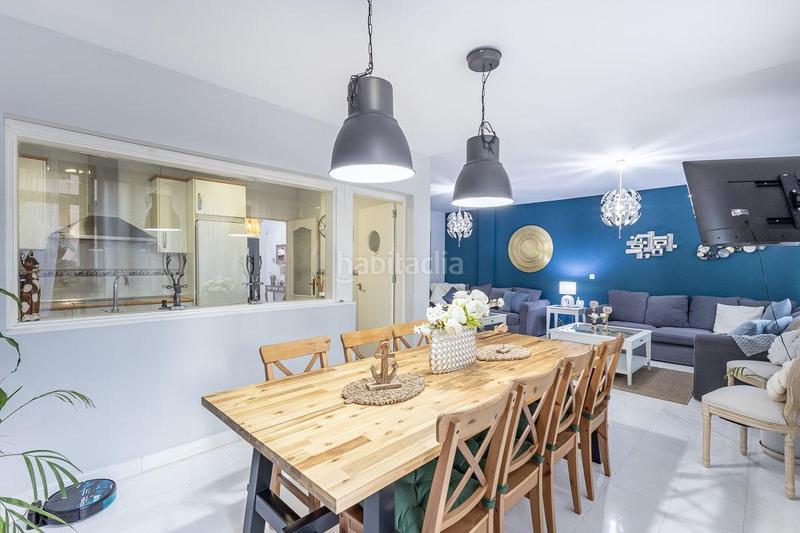 Foto 58adbd86-7e56-4260-af34-3726fe8dc4f7. Reihenhaus in calle rector juan de dios lopez 52 in Motril