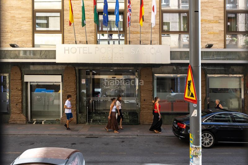 Foto cdabedfa-f409-4edd-a79c-3b2ec10797b2. Piso en calle pedro antonio de alarcon 9 espectacular piso de 4 dormitorios en pedro antonio de alarcón 9 en Granada