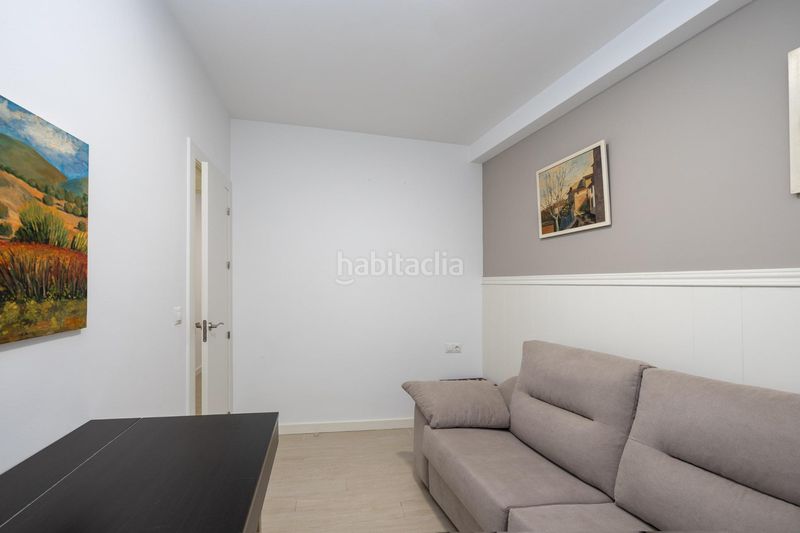 Foto d44a215c-8831-46c2-ae8c-d964af3886d2. Piso en calle pedro antonio de alarcon 9 espectacular piso de 4 dormitorios en pedro antonio de alarcón 9 en Granada