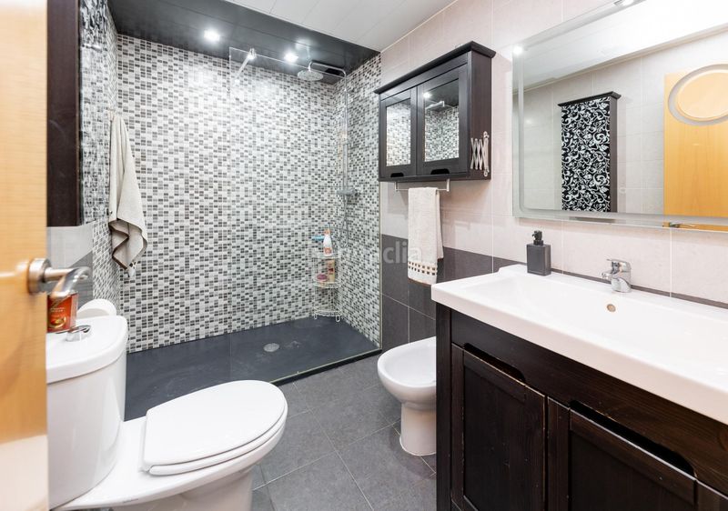 Foto b27a23d4-b279-40c3-a758-ffe6fdeab739. Duplex in gardenia (chaparral) 19 in Albolote