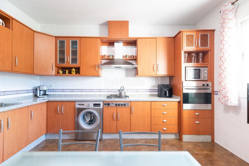 Foto 168ad02a-a985-4cc3-974d-9ca17ac1c440. Xalet a calle academias olimpicas 4 a Santa Fe