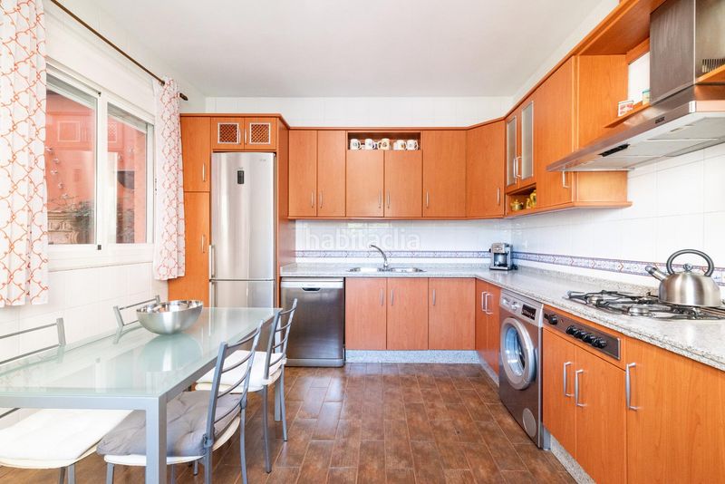 Foto 69851973-85c1-443a-a37b-75dc2c3fdd02. Xalet a calle academias olimpicas 4 a Santa Fe