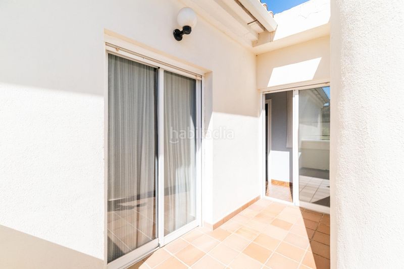 Foto cc3e2599-8036-4db1-b74c-84cc8d44b531. Xalet a calle academias olimpicas 4 a Santa Fe