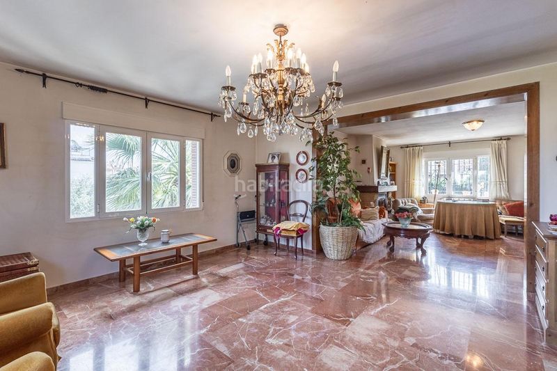 Foto f5f07a13-d6c3-4a23-bf81-cc211e3fd480. Casa amb aparcament piscina a Ogíjares