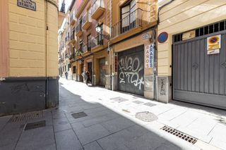 Lloguer Pis  Calle san miguel alta. Estudiantes ultimo curso o master tres dormitorios