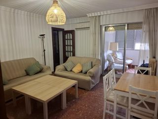 Location Appartement  De madrid 16. Piso para 3 estudiantes   avenida de madrid