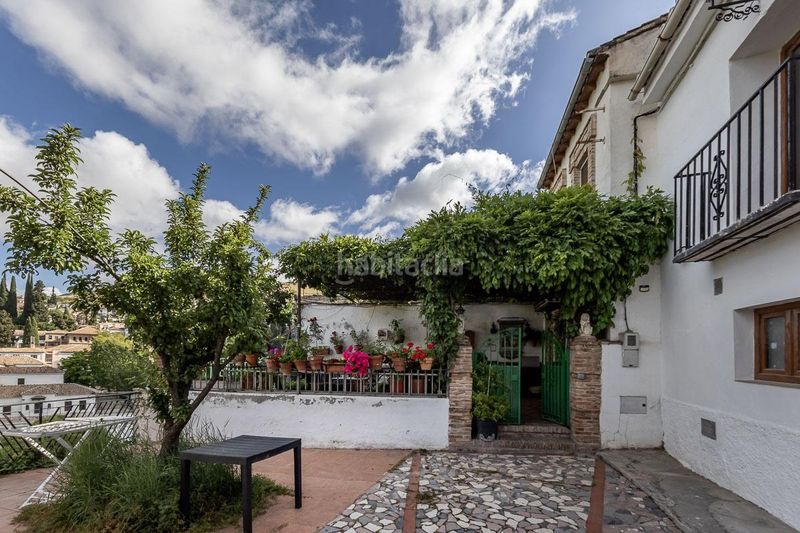 Foto 8b323b4e-397d-4d29-9c8f-f97cb8897a91. Casa en cuesta rey chico preciosa casa con vistas a la alhambra en Granada