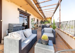 Ático  Calle bella vista 14. Ático con terraza y vistas espectaculares en el barrio de monach