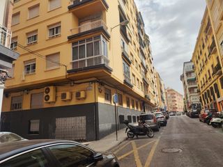 Lloguer Pis  Calle calle pintor lópez mezquita. Piso para estudiantes  curso 2627 en zona ciencias