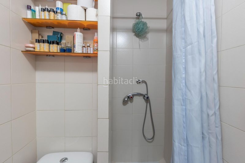 Foto 2cb4a8fb-d4d2-4446-9fad-5c1a60f0e628. Pis amb aparcament piscina a San Matías - Realejo Granada