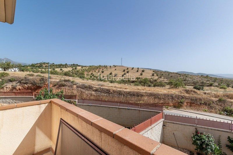Foto 9b0223a7-d5f8-405e-9450-b884f6664559. Casa amb calefacció aparcament piscina a Gójar